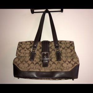 Coach Signature purse